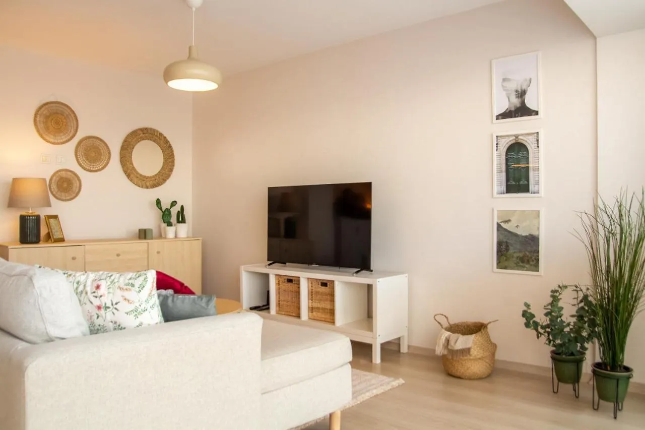 Flat With Sea View Near Karsiyaka Coast Appartement İzmir